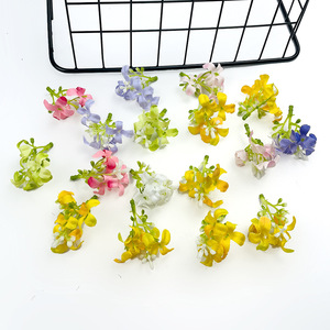 Tête de fleur d'osmanthus artificielle de 6 cm de hauteur pour décorations de mariage, de maison et accessoires de photographie - Product Image 1