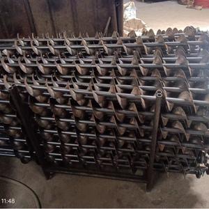 Pour moissonneuse-batteuse Kubota DC70, pièces neuves et d'occasion, vis sans fin en acier 5T072-68112 pour les fermes - Product Image 2