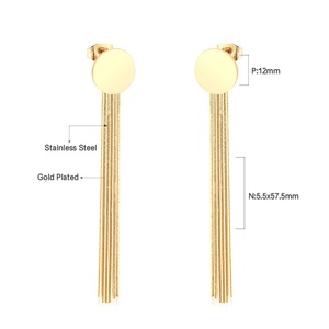 ต่างหูระย้าสแตนเลสชุบทอง 18K แบบขายส่งจำนวนมาก ดีไซน์ทันสมัย เหมาะสำหรับงานแต่งงาน สำหรับทุกเพศ - Product Image 2