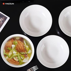 Bol en céramique blanc pur de style nordique, résistant au micro-ondes, vaisselle de table émaillée pour la maison, bols à salade, à soupe et à nouilles - Product Image 5