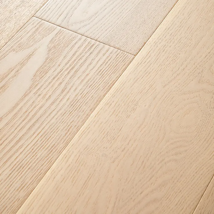 Plancher en bois d'ingénierie en chêne de haute qualité à bon prix Plancher intérieur Plancher en bois d'ingénierie