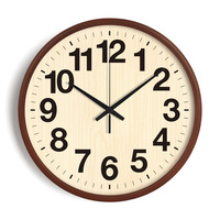 Horloge murale analogique ronde en bois massif avec mouvement radio, grand format, style rétro crème pour salon, chambre, bureau