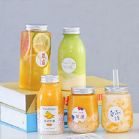 Bouteilles en plastique PET transparentes jetables rondes et carrées de 250 ml et 500 ml avec bouchon en aluminium pour jus de fruits – Vente en gros