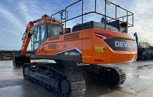 Develon DX380LC-7K Excavadora de Orugas de Servicio Pesado de 38 Toneladas, Motor Scania de 240kW, Cucharón para Roca de 1.83m³, Excavadora Minera de Alta Eficiencia 2026 - Product Image 3