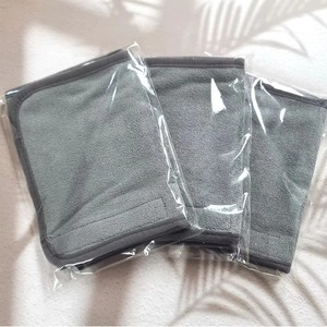 ผ้าโพกผมสีเทาล้วน ผลิตจากโพลีเอสเตอร์ 80% + โพลีเอไมด์ 20% แบบถักสี่เหลี่ยม น้ำหนักเบา แห้งเร็ว สำหรับใช้ในบ้าน - Product Image 6