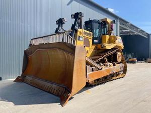 Venta Especial: Bulldozer Usado Caterpillar D9R de Alta Calidad con Motor Cummins de 242KW y Capacidad de Empuje de 16.6m - Product Image 4