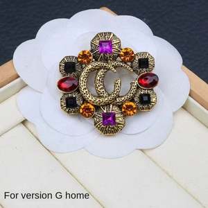 Broche Vintage de Doble Letra con Piedra Natural y Aleación Chapada en Oro Rosa, Pin Retro de Lujo para Ropa Unisex, Accesorio de Moda, Regalo - Product Image 3