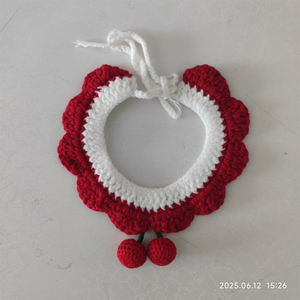 Hermosa chica gato perro DIY tejido a mano lana cuello babero bufanda portátil característica costura producto lazo ajustable - Product Image 1