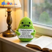 Vente en gros de poupées amigurumi dinosaures en crochet faites à la main avec carte d'encouragement, dinosaure d'accompagnement émotionnel pour le bureau