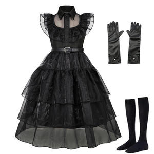 Costume de famille pour la fête de mardi, déguisement de luxe, robe de princesse noire pour filles Adams avec <span class=keywords><strong>accessoires</strong></span>, 3-10 ans - Product Image 3