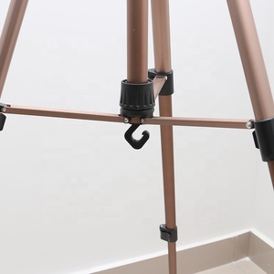 Pieghevole Regolabile Portatile Treppiede <span class=keywords><strong>In</strong></span> Metallo Campo di <span class=keywords><strong>Ferro</strong></span> Display Arte <span class=keywords><strong>In</strong></span> Alluminio Stand Cavalletto con il Sacchetto per la Tavola - Product Image 4