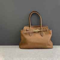 Sac à main de créateur en cuir de haute qualité Sac fourre-tout en cuir de vache Sac à bandoulière tendance de grande capacité pour femmes