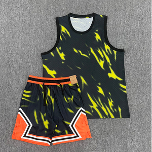 Ensemble de sport décontracté de haute qualité : Maillot de basketball 2026, short et débardeur en mesh de style américain, séchage rapide - Vente en gros - Product Image 2