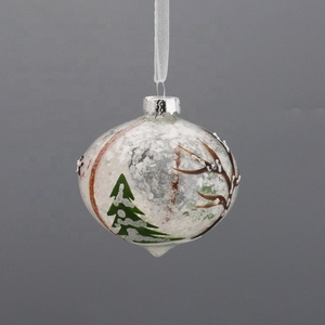 Pájaro de cristal pintado a mano dentro de bolas de árbol de Navidad - Product Image 4