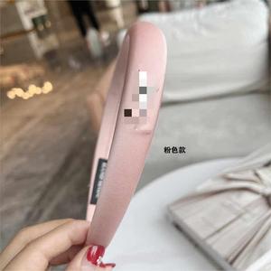 फैशन हेयरबैंड नए आगमन 2 सेमी स्पंज पंज ने महिलाओं के लिए प्रसिद्ध ब्रांड सैटिन कपड़े डिजाइनर हेडबैंड - Product Image 3