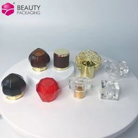 Bouteille de parfum carrée ronde personnalisée en gros, bouchon en or Transparent, bouchons de parfum acrylique de luxe pour bouteille de parfum en verre