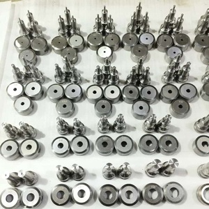 Services de fabrication sur mesure de matrices de poinçonnage hydrauliques de 63 mm, matrices de presse plieuse, outils de poinçonnage, matrices de découpe, services d'usinage de matrices de poinçonnage - Product Image 3