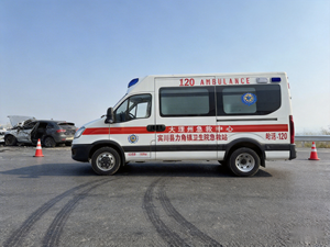 Nueva Ambulancia Médica de Emergencia Diésel con Soporte Vital, Emisión EURO 5, Transmisión <span class=keywords><strong>Manual</strong></span>, Longitud de 3-8m para Pacientes con Necesidades Versátiles - Product Image 2