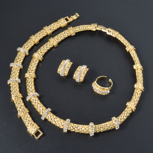 Модных женских украшений Саудовская 18K позолоченные оптовая торговля Дешевые Свадебные африканские бусины комплект ювелирных изделий - Product Image 4