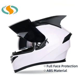 Nuevo Casco Integral de Motocicleta Más Vendido con Visera de Espejo y Cuernos en Varios Colores y Diseños, Material ABS, 1 Año de Garantía - Product Image 2