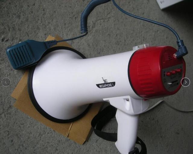 HOT Selling 25W Blue Rechargeable Battery 45w Siren Megaphone With Talk/Siren/USB/SD/AUX Sockets Option for Records