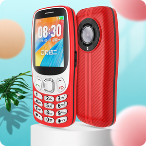 Téléphone <span class=keywords><strong>portable</strong></span> OEM 2G MTK double SIM 2,4 pouces avec <span class=keywords><strong>touches</strong></span> en cristal, grande autonomie, sans appareil photo, Type-C, lampe torche GSM, coque de protection - Product Image 1