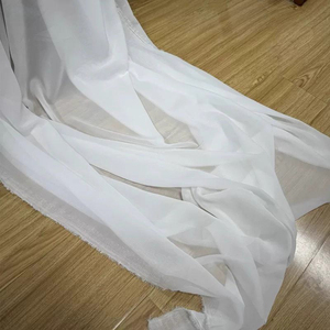 Soldes Exceptionnelles - Tissu en Chiffon de Soie, Voile de Chiffon Transparent Blanc pour Décoration de Mariage - Product Image 5