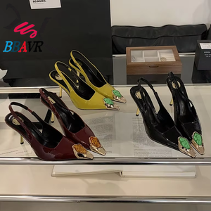 Zapatos de Tacón de Piel Sintética Negra Elegantes para Mujer, para Verano y Exteriores - Product Image 3
