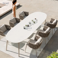 Table de jardin ovale moderne de luxe en aluminium 2,4 m avec plateau en pierre frittée résistant aux intempéries pour villa