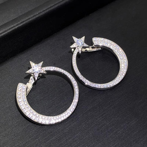 Orecchini a cerchio a stella da donna, design circolare, eleganti, alla moda, accessori per l'uso quotidiano - Product Image 2