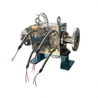 Pompe doseuse à engrenages isolée à chauffage électrique de précision, à raccord à bride, pour transfert de fluides à haute viscosité pour applications chimiques