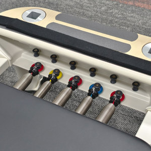 เครื่องออกกำลังกาย Core Machine Series 2.0 Collab สีขาว รุ่นอะลูมิเนียม Reformer DCA พร้อมเบาะรองนั่งกว้างพิเศษ โฟมความหนาแน่นสูงเพื่อประสิทธิภาพสูงสุด - Product Image 5