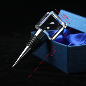 Bouchons de vin en verre cristal de haute qualité Bouchons de vin personnalisés Bouchons de bouteille en cube pour les souvenirs d'affaires - Product Image 6