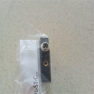 Capteur de position Festo SOOF-P-FL-ST-C30-P 553561, connecteur industriel en acier sans contact, Allemagne - Product Image 1