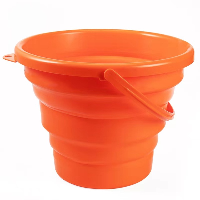 Multi Portable Silicone Kids Outdoor Beach Camping Round Water Food Fishing Collapsible Foldable Pail Bucket with Shovels