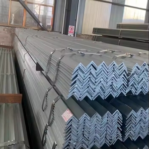 <span class=keywords><strong>Acier</strong></span> à faible teneur en carbone laminé à chaud durable de haute qualité d'angle pour l'application de structure de construction - Product Image 2