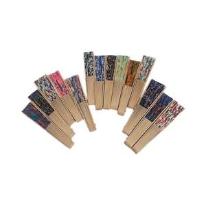 Abanicos de Madera de 23cm al por Mayor, Hechos a Mano con Patrones Coloridos, 18 Unidades con Asas, Novedad, Personalizables, para Promociones y Decoraciones - Product Image 2