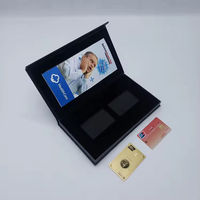 Boîte d'emballage rigide personnalisée à deux couches pour cartes de crédit, avec couvercle et base, et trou pour le doigt, boîte en papier de luxe pour cartes de fidélité bancaires ou cartes-cadeaux