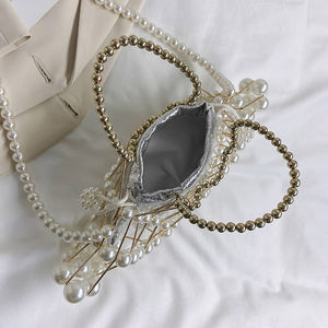 Sac de soirée de luxe de haute qualité pour femmes. La doublure est en polyester et est décorée d'une chaîne.606 - Product Image 2