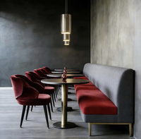 Ensemble de meubles commerciaux modernes et durables en tissu pour café, hôtel, restaurant : banquette demi-courbe, table et chaises