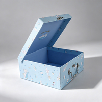 Boîtes cadeaux rigides en carton gris écologiques avec poignée, personnalisées avec logo et couleurs, pour le rangement de bijoux