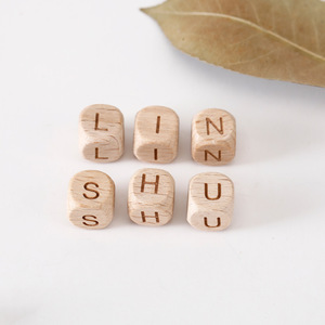 Cuentas <span class=keywords><strong>de</strong></span> <span class=keywords><strong>Madera</strong></span> Hexagonales con <span class=keywords><strong>Letras</strong></span> del Alfabeto Grabadas, Cuentas <span class=keywords><strong>de</strong></span> <span class=keywords><strong>Letras</strong></span> Seguras, <span class=keywords><strong>Madera</strong></span> <span class=keywords><strong>de</strong></span> Haya Sin Terminar, Manualidades, Fabricación <span class=keywords><strong>de</strong></span> Collares - Product Image 5