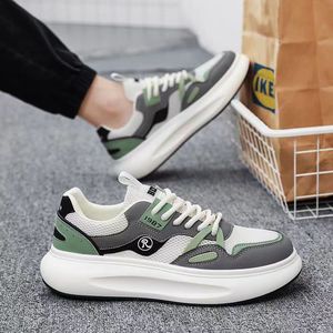 Sapatilhas masculinas brancas respiráveis de estilo novo-Moda, versáteis, calçados esportivos de sola grossa, mocassins casuais, sapatos da moda - Product Image 4