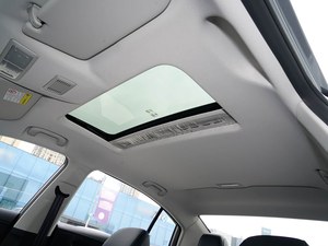 Offre Spéciale Nouvelle Roewe I5 2026 1.5L MT <span class=keywords><strong>Voiture</strong></span> Familiale Économique pour l'Exportation 5 Places Faible Consommation de Carburant Berline Conduite à Gauche - Product Image 3
