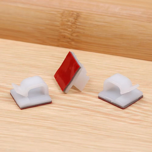 Clips de câbles autocollants personnalisables en gros – Supports de câbles durables <span class=keywords><strong>pour</strong></span> la gestion des fils à la maison, au bureau et en voiture - Product Image 3