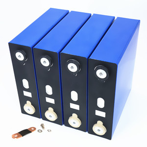 Batería de Litio CATL de 3.2V y 125AH con 6000 Ciclos y 1 Año de Garantía para Aplicaciones de Energía Solar y Carritos de Golf - Product Image 2