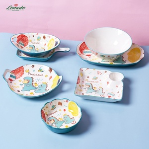 <span class=keywords><strong>Ensemble</strong></span> de <span class=keywords><strong>vaisselle</strong></span> pour bébé et enfant, personnalisé en gros, mignon, créatif, dessin animé, dinosaure, bol en céramique, assiette, <span class=keywords><strong>vaisselle</strong></span> - Product Image 2