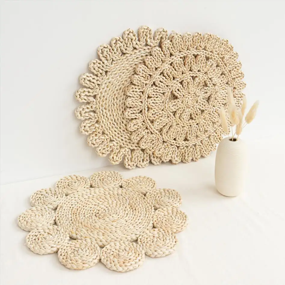 Eco Friendly Natural Round water hyacinth placemat Braided Straw Placemats Customized Table Mat