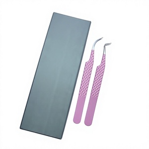 Pinzas para Pestañas de Acero Inoxidable de Alta Calidad en Forma de L de 90 Grados, Antimagnéticas, con Punta de Fibra para Volumen, Color Rosa Polvo - Product Image 2