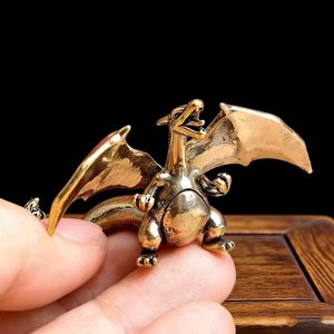 Statue de dragon en cristal taillé écologique - Ornement décoratif en métal pour la maison, idéal pour les cadeaux et la collection - Product Image 4